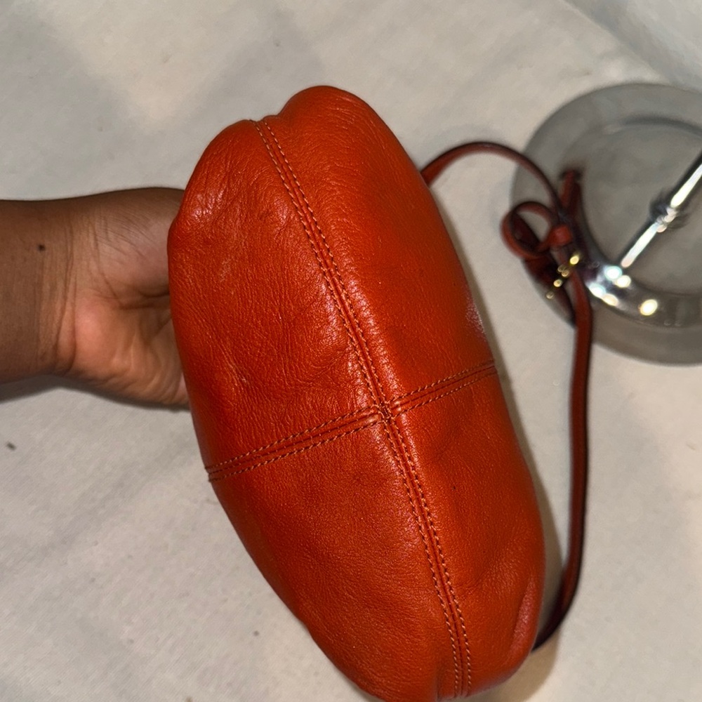 Authentic Coach Red Leather Crossbody Bag - Picture 6 of 9